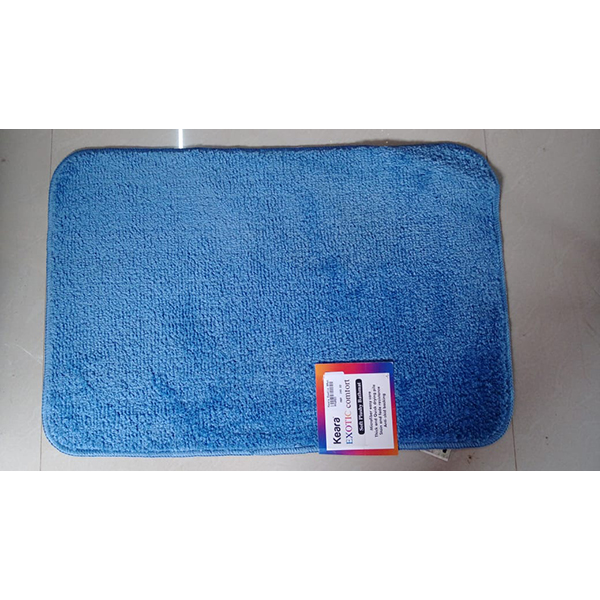Anti Slip Soft Plushy Bath Mat (Light Blue)